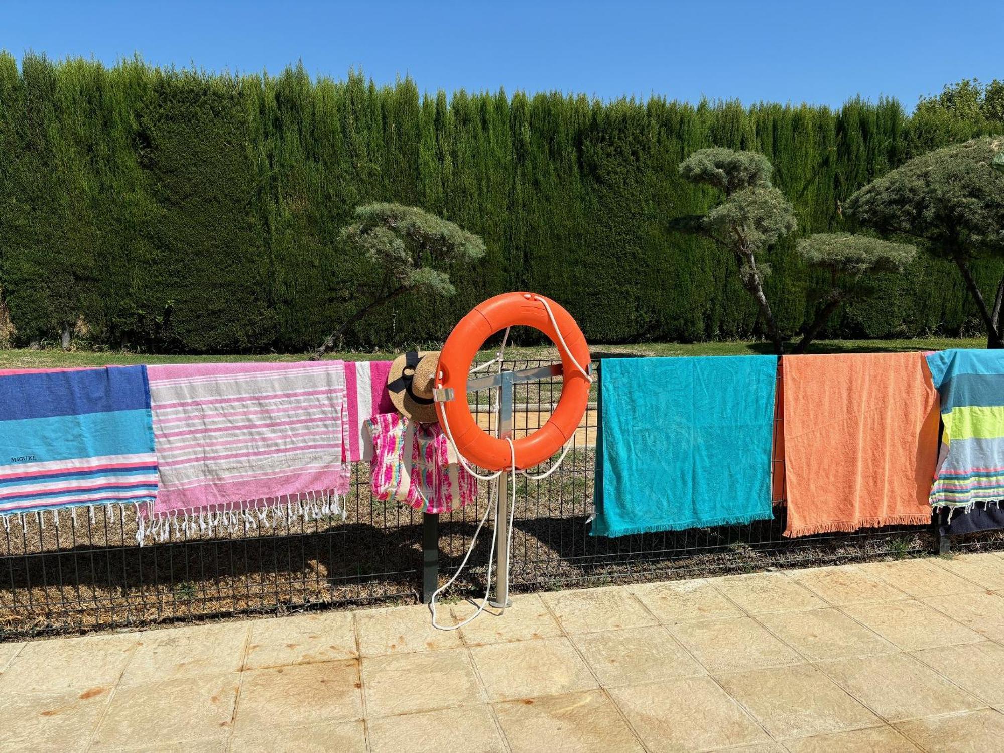 古伊雷纳Casa En Ruta De La Plata Con Piscina Comunitaria别墅 外观 照片